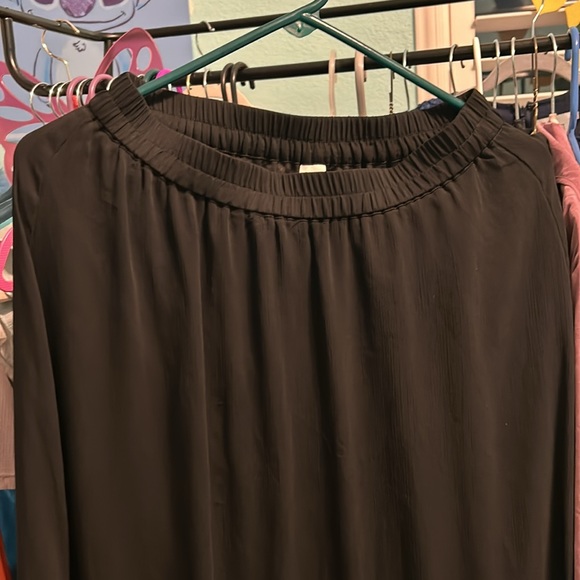 Black Old Navy Maxi Skirt - Picture 3 of 8
